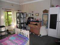 Bed Room 1 - 20 square meters of property in Port Edward