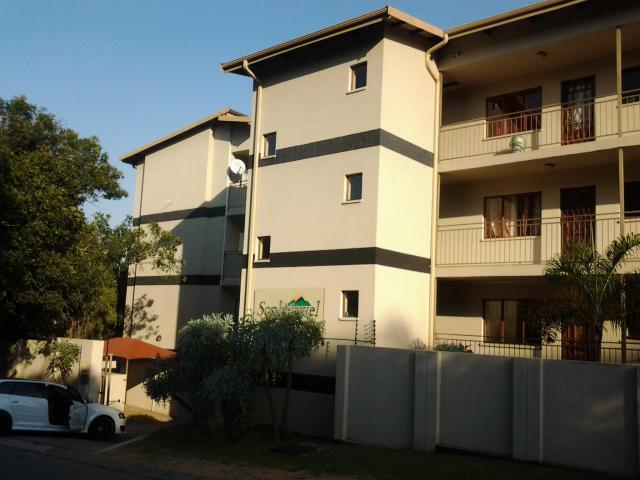 2 Bedroom Apartment for Sale For Sale in Sonheuwel - Home Sell - MR089758