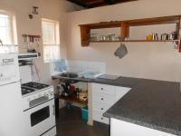 Kitchen - 10 square meters of property in Buffelspoort