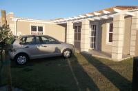 3 Bedroom 1 Bathroom House for Sale for sale in Muizenberg  