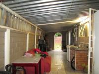 Scullery - 25 square meters of property in Lenasia South