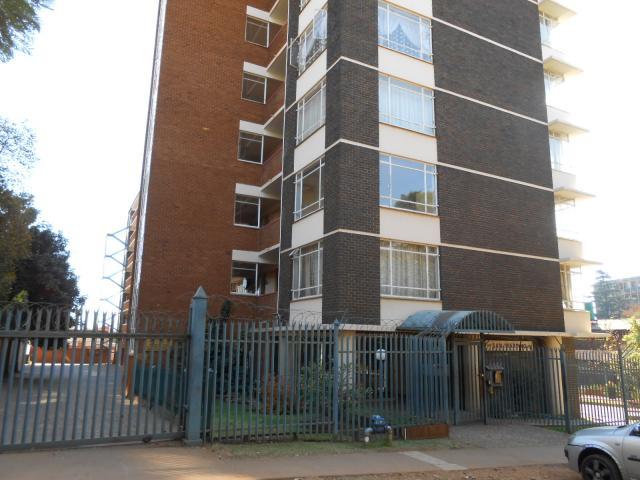 1 Bedroom Apartment for Sale For Sale in Bailey's Muckleneuk - Private Sale - MR090141