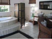 Main Bathroom of property in Uvongo