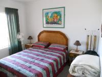 Bed Room 1 - 25 square meters of property in Hartenbos