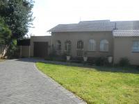 Front View of property in Brackendowns