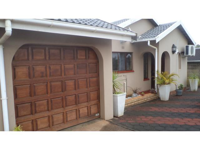 4 Bedroom House for Sale For Sale in Empangeni - Private Sale - MR090463