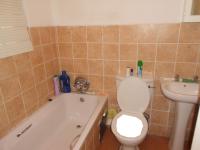 Main Bathroom - 5 square meters of property in Boksburg