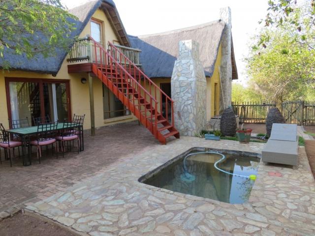 3 Bedroom House for Sale For Sale in Hoedspruit - Private Sale - MR090924