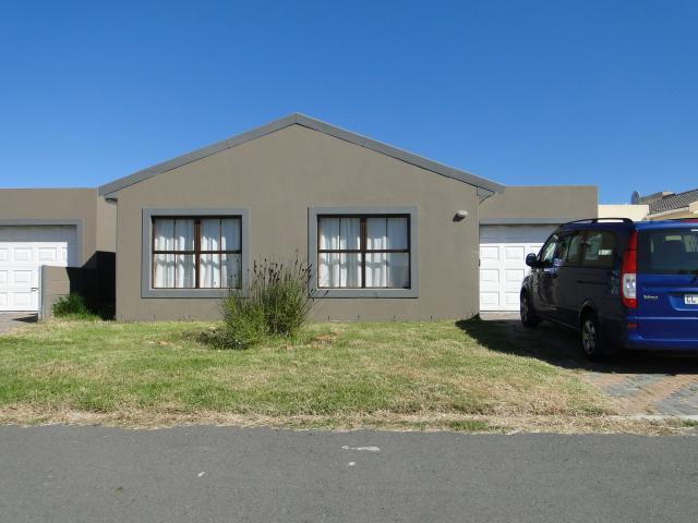 3 Bedroom House for Sale For Sale in Eerste River - Private Sale - MR090953