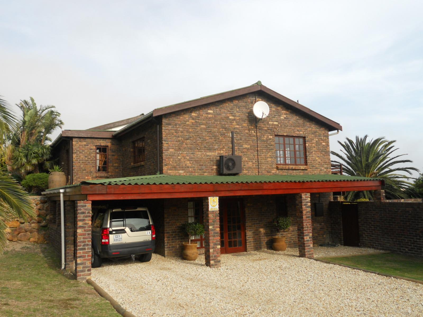 Front View of property in Gordons Bay