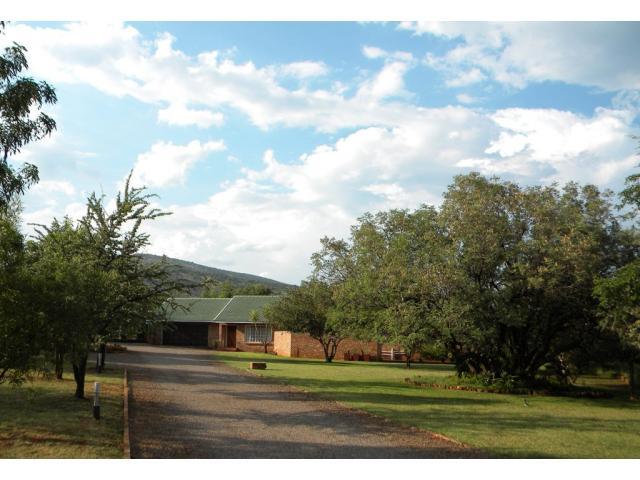 4 Bedroom House for Sale For Sale in Thabazimbi - Private Sale - MR091014