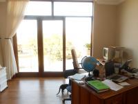 Study - 28 square meters of property in Kameelfontein