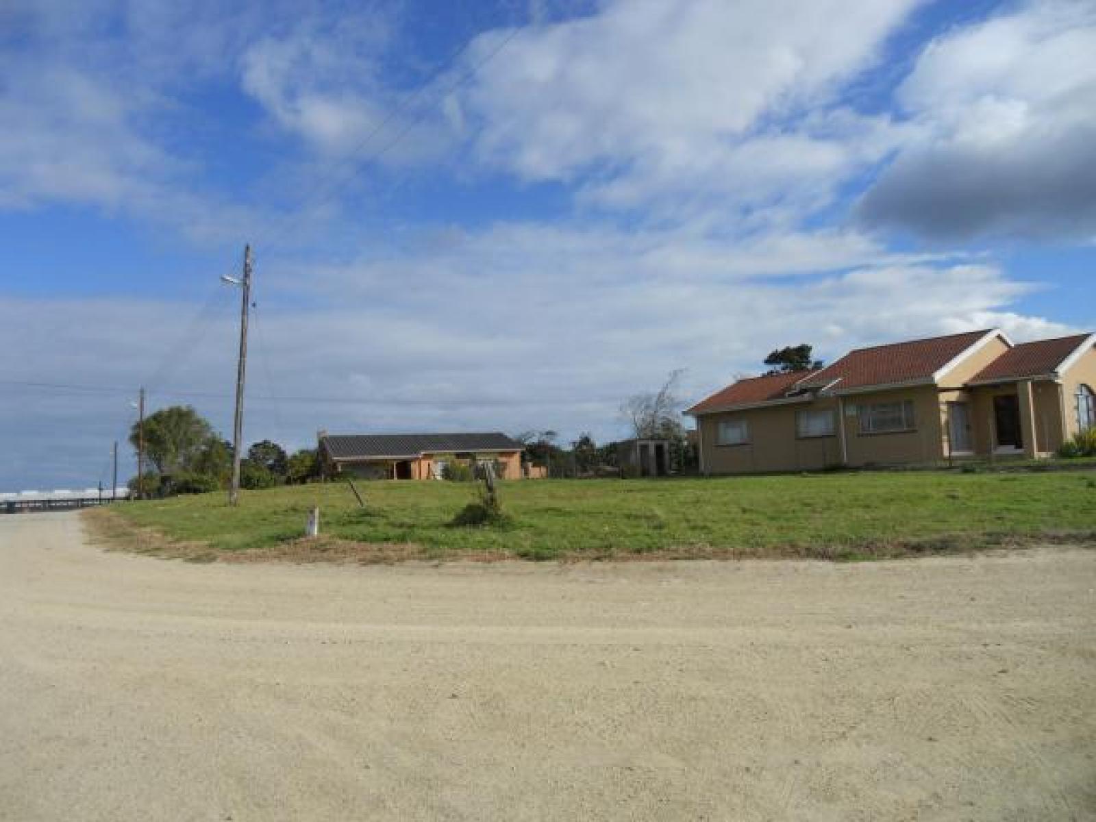 Front View of property in Pacaltsdorp