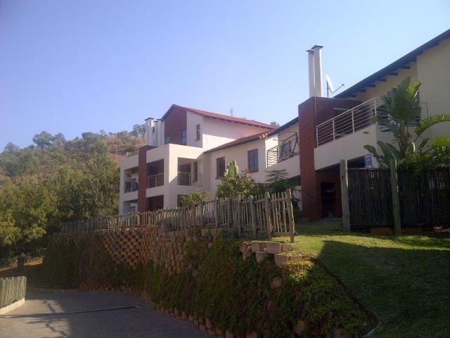 3 Bedroom Duplex for Sale For Sale in Rustenburg - Home Sell - MR091346