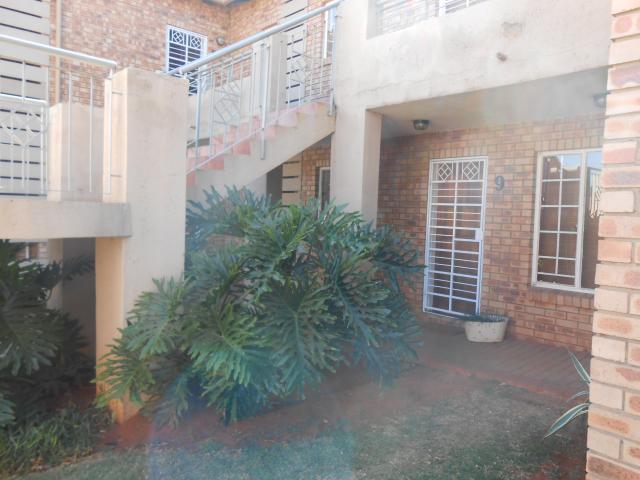 2 Bedroom Simplex for Sale For Sale in Equestria - Private Sale - MR091523