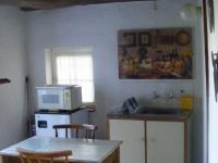Kitchen - 7 square meters of property in McGregor