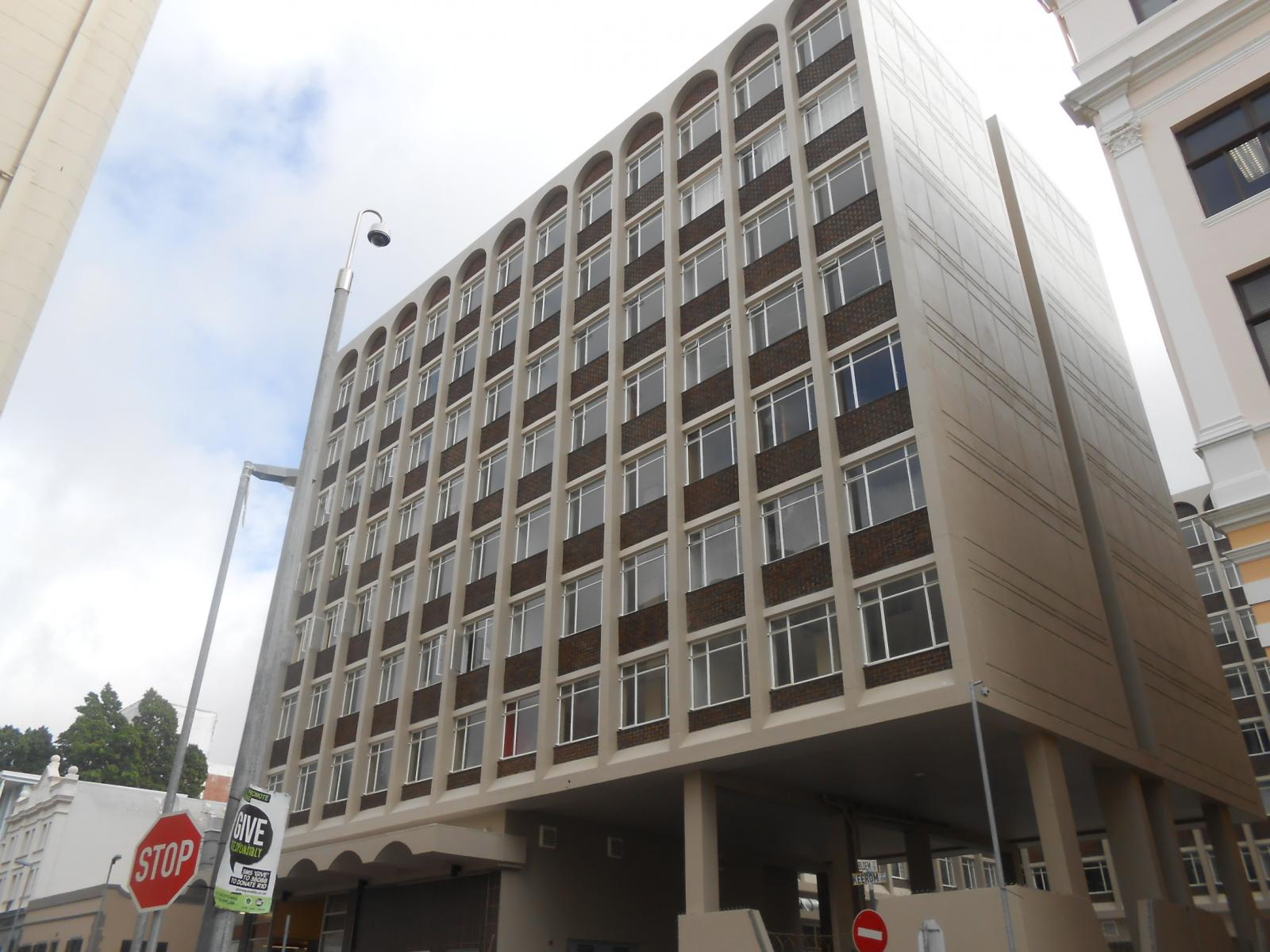 Front View of property in Cape Town Centre