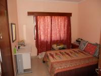 Bed Room 3 - 13 square meters of property in Mandini