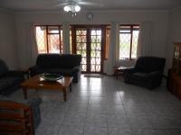 Lounges - 24 square meters of property in Umtentweni