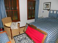 Bed Room 1 - 25 square meters of property in Hermanus