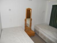 Bed Room 1 - 9 square meters of property in Hartenbos