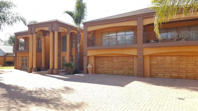 4 Bedroom House for Sale For Sale in Vanderbijlpark - Private Sale - MR092220