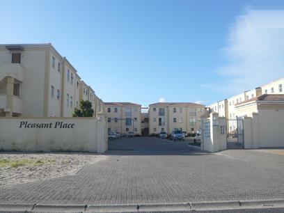 2 Bedroom Apartment for Sale For Sale in Rondebosch East - Private Sale - MR09242