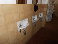 Main Bathroom - 37 square meters of property in Klip River