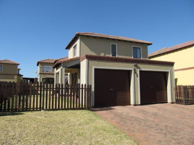 3 Bedroom House for Sale For Sale in Alberton - Home Sell - MR092698