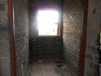 Bathroom 1 - 3 square meters of property in Krugersdorp