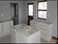 Kitchen - 23 square meters of property in Krugersdorp
