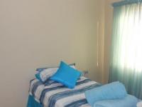 Bed Room 1 - 10 square meters of property in Crystal Park