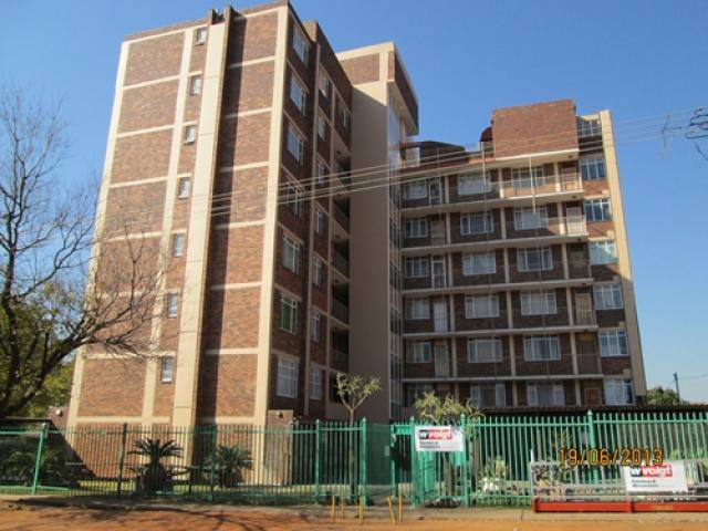 2 Bedroom Apartment for Sale For Sale in Pretoria North - Private Sale - MR093054