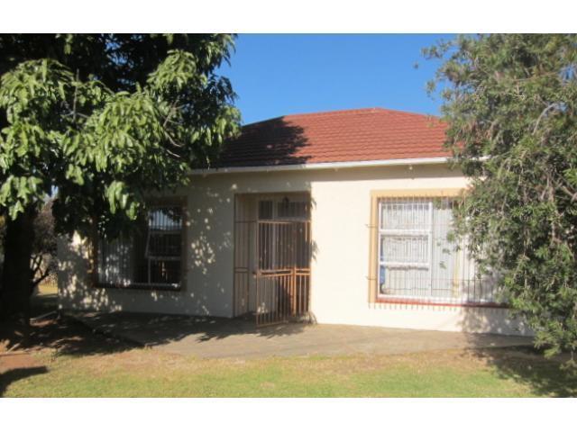 3 Bedroom House for Sale For Sale in Benoni - Private Sale - MR093101