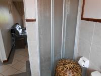 Main Bathroom - 6 square meters of property in Noordwyk