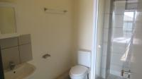 Bathroom 1 - 5 square meters of property in Willowbrook