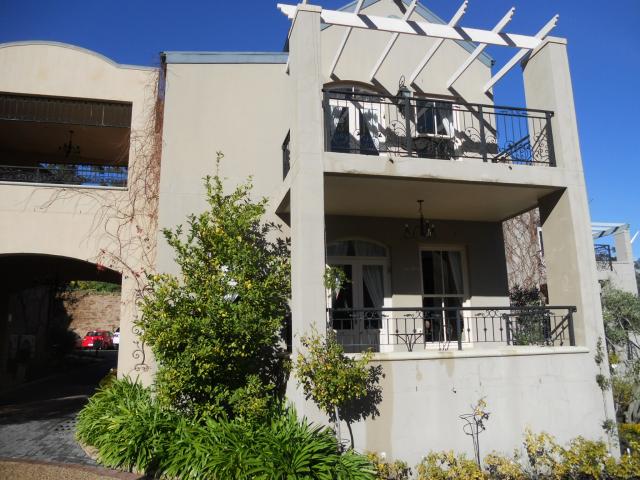 1 Bedroom Apartment for Sale For Sale in Franschhoek - Home Sell - MR093417