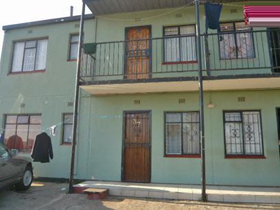 2 Bedroom Apartment for Sale For Sale in Riverlea - JHB - Private Sale - MR09352