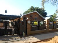 4 Bedroom 2 Bathroom House for Sale for sale in Pretoria Gardens