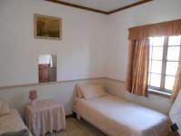 Bed Room 1 - 12 square meters of property in Machadodorp