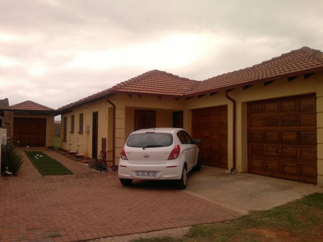 3 Bedroom House for Sale For Sale in Protea Glen - Private Sale - MR093963