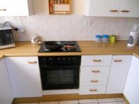 Kitchen - 8 square meters of property in Jeffrey's Bay