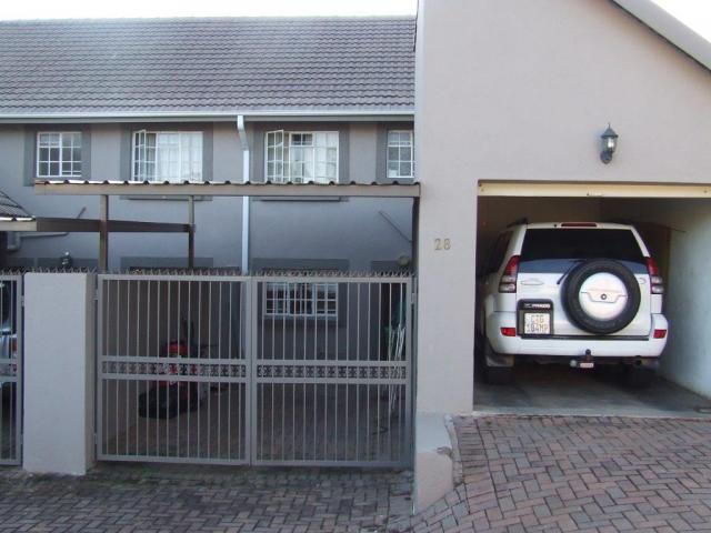 3 Bedroom Duplex for Sale For Sale in Nelspruit Central - Private Sale - MR094241