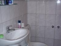 Bathroom 1 of property in Ottery