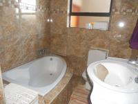 Main Bathroom - 3 square meters of property in 