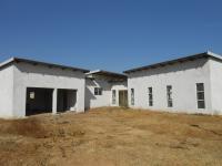 Front View of property in Raslouw