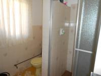 Main Bathroom - 5 square meters of property in Krugersdorp