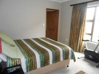 Bed Room 1 - 15 square meters of property in Kyalami Gardens