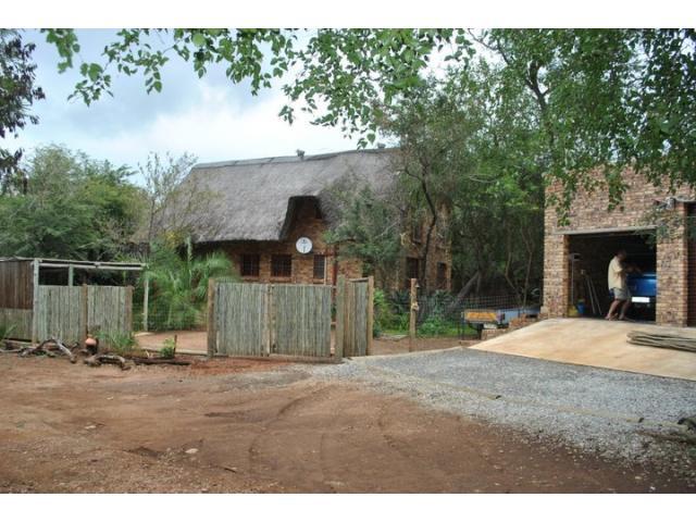 5 Bedroom House for Sale For Sale in Marloth Park - Private Sale - MR094494