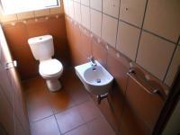Bathroom 1 - 2 square meters of property in Vanderbijlpark